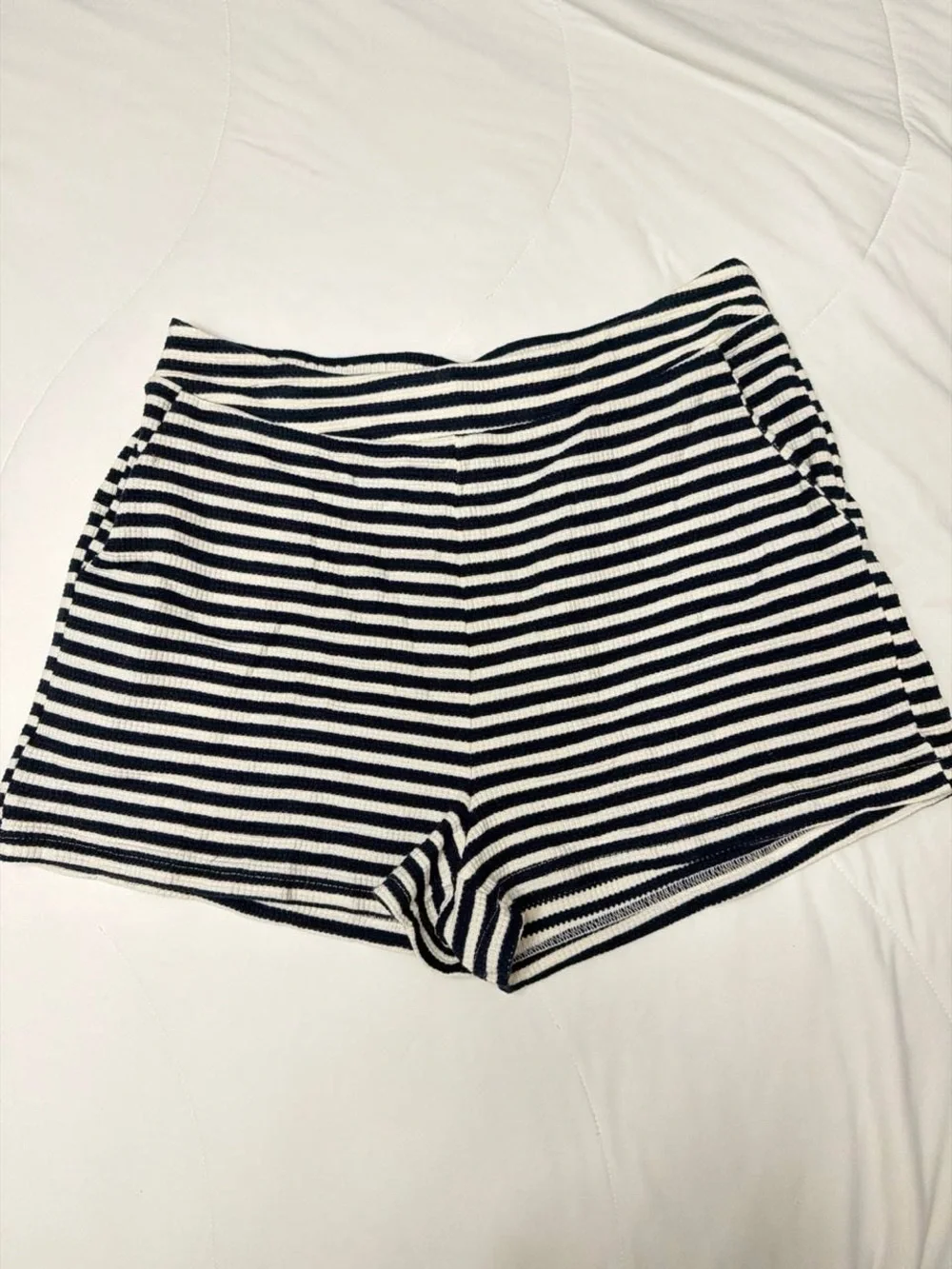 Cider COTTON-BLEND WIDE LEG SHORTS L CN2-13